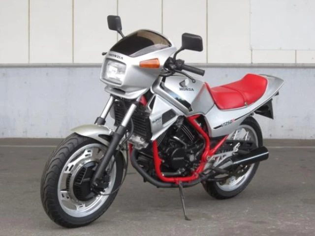 Honda VT 250 F (1982)