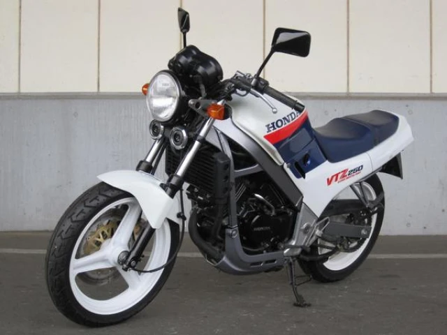 Honda VTZ250 (1987)
