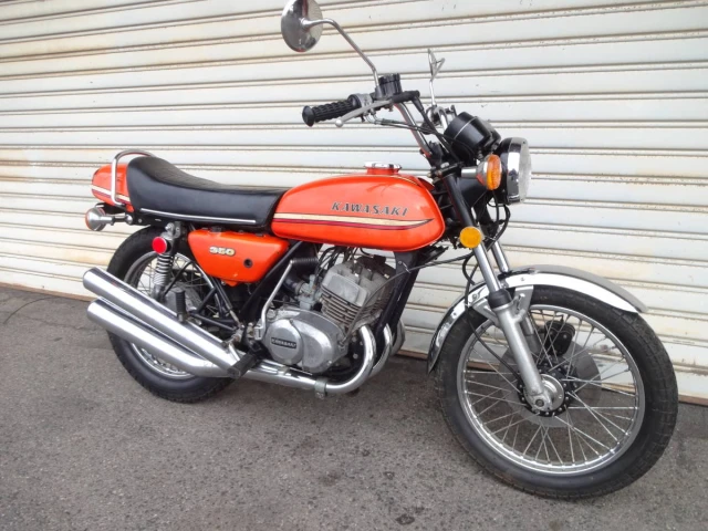 Kawasaki 350 S2 Mach II (1973)