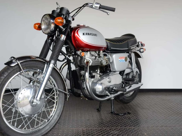 Kawasaki 650 W2SS Commander (1967)