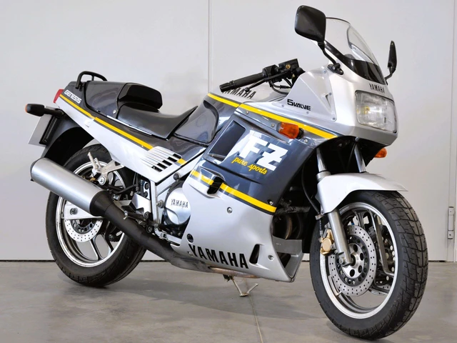 Yamaha FZ 750 (1987)