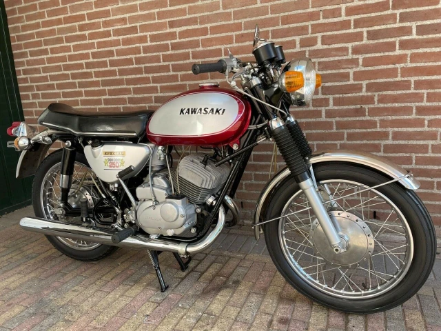 Kawasaki 250 A1 Special (1969)