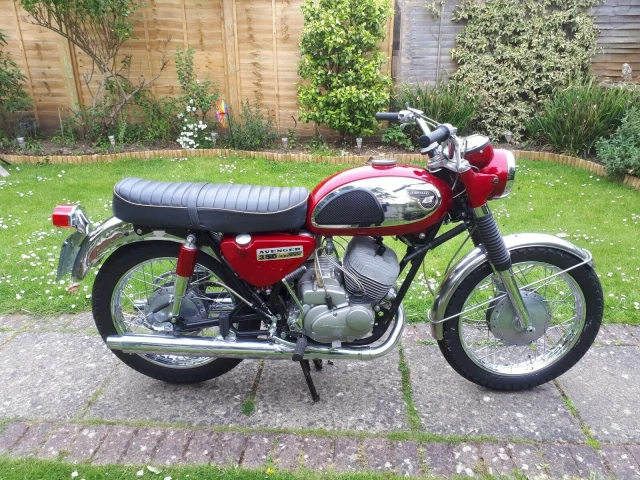 Kawasaki 350 A7 Avenger (1967)