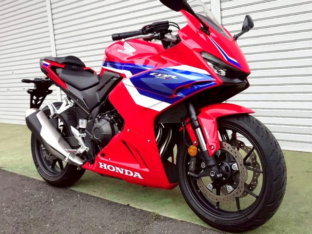Honda CBR400R (2024)