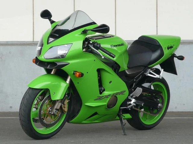 Kawasaki Ninja ZX-12R (2002)