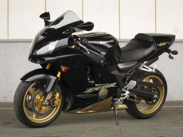 Kawasaki Ninja ZX-12R (2004)