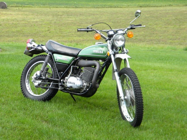 Yamaha DT360 (1974)