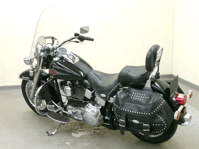 Harley-Davidson FLSTC Softail Heritage Classic (2000)