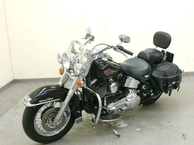 Harley-Davidson FLSTC Softail Heritage Classic (2000)