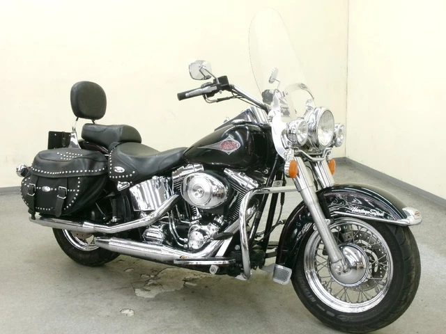 Harley-Davidson FLSTC Softail Heritage Classic (2000)