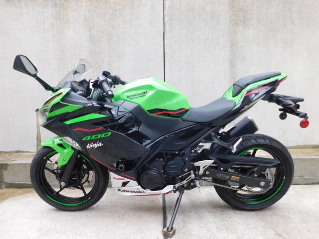 Kawasaki Ninja 400 KRT Edition (2022)